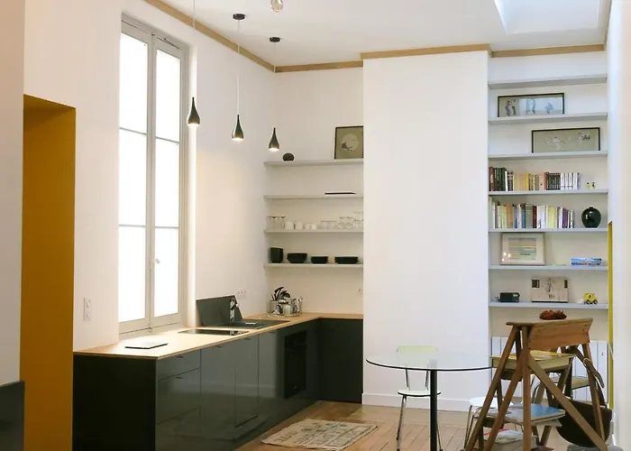 Studio Atypique Au Coeur Du Bordeaux Historique