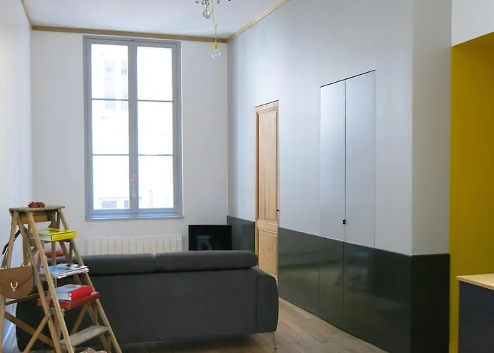 Studio Atypique Au Coeur Du Bordeaux Historique